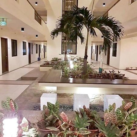The Atherton Paranaque City 外观 照片
