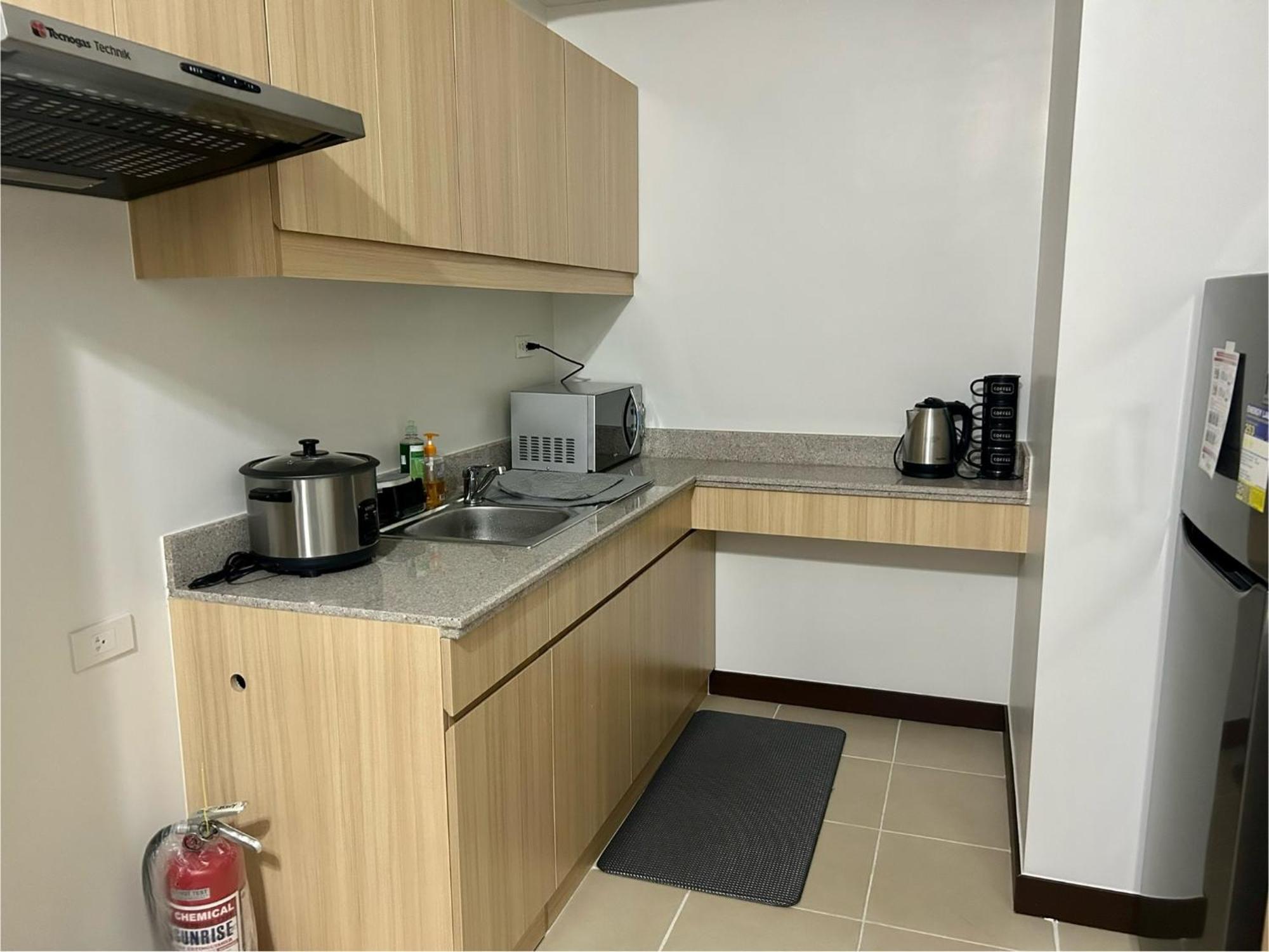 The Atherton Paranaque City 外观 照片