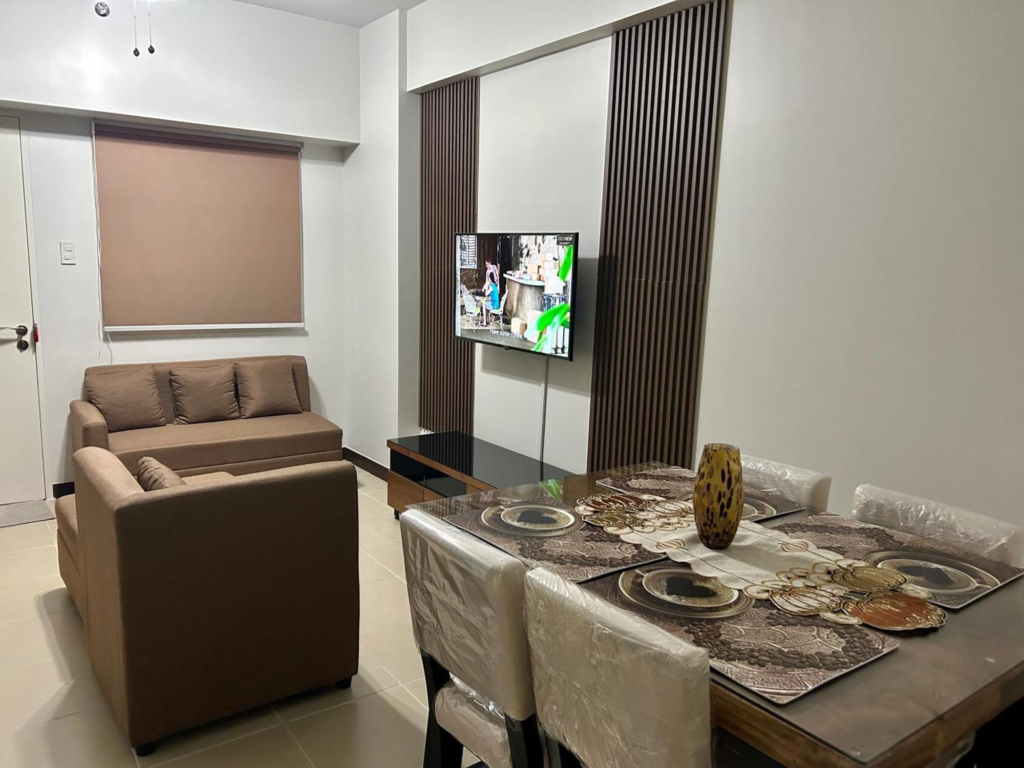 The Atherton Paranaque City 外观 照片